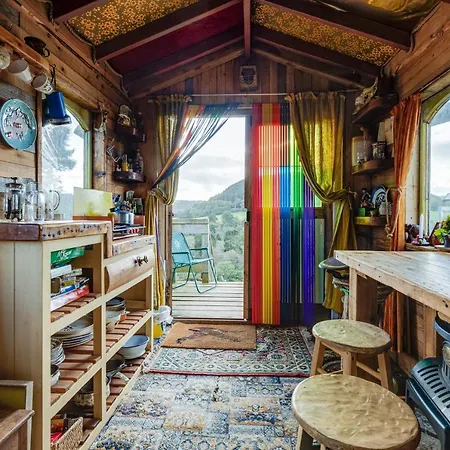 Holiday home 2 X Double Bed Glamping Wagon In Dalby Forest Scarborough