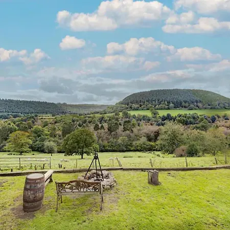 2 X Double Bed Glamping Wagon In Dalby Forest 度假居